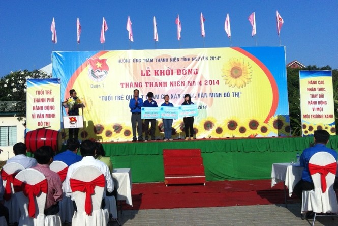 Hào hứng khởi động ‘Tháng thanh niên 2014’ - ảnh 10